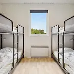 Сasa de vacaciones Nice Home In Glesborg With Sauna *