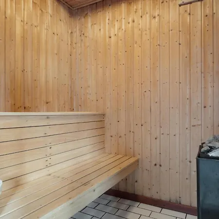 Cozy In Glesborg With Sauna Dom wakacyjny *