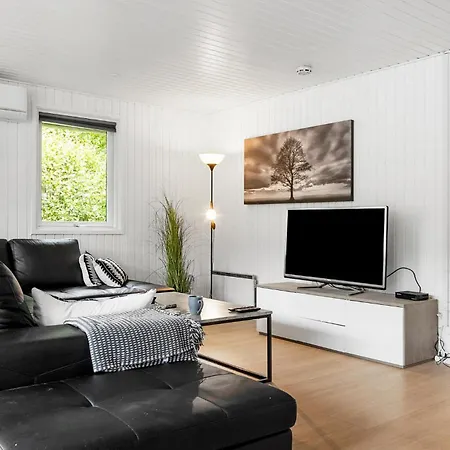 Holiday home Fejøvej Glesborg Feriehus Glesborg